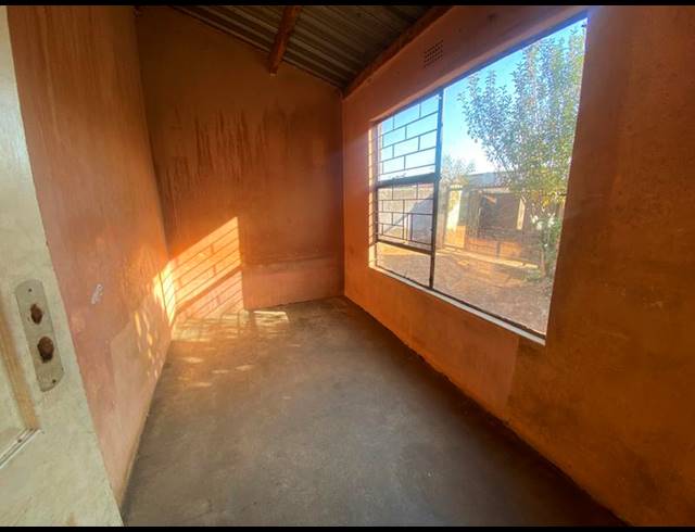 2 BEDROOM HOUSE FOR SALE IN PALM RIDGE